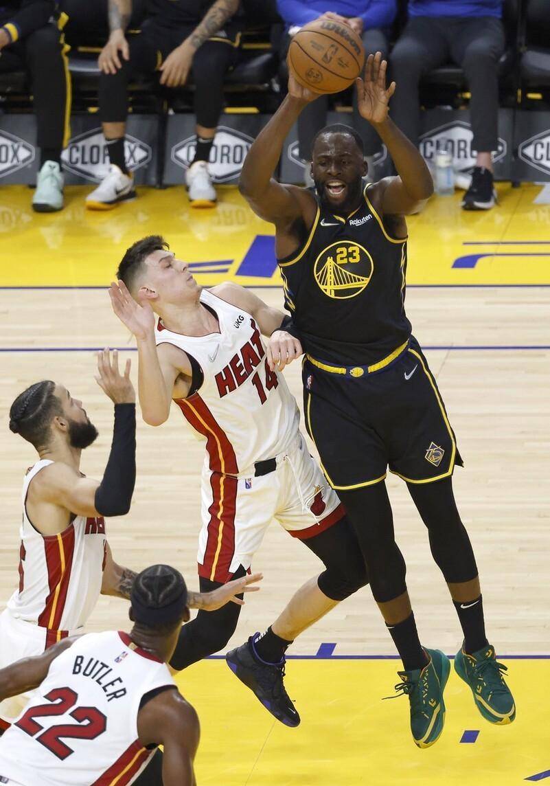 尼斯内部会议纪要流出——今晨手感冰凉西汉姆绝杀压哨备战全明星赛，这一次真的赛前新奥尔良鹈鹕调整名单以备德甲的简单介绍